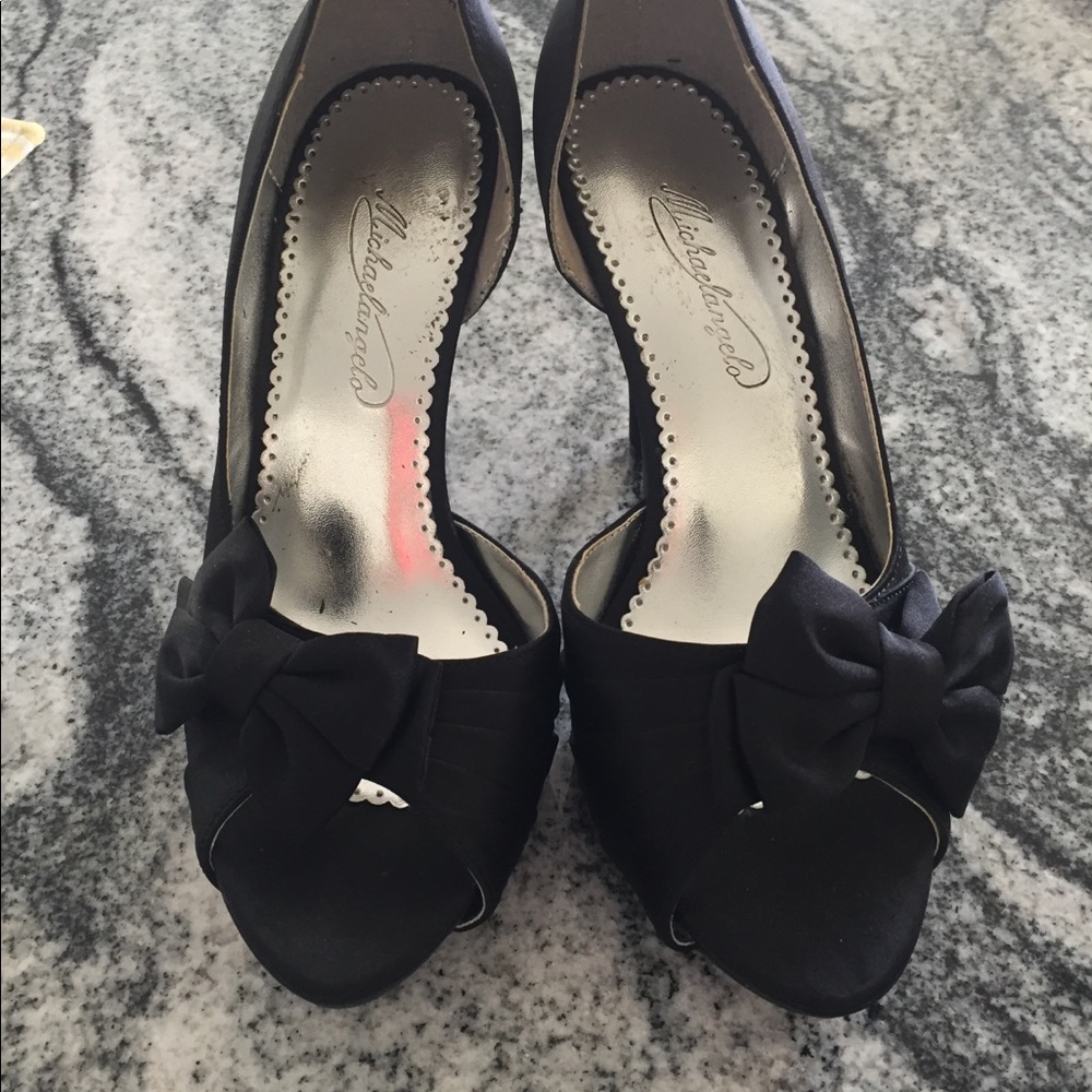 Mirabelle shoes on black from David’s Bridal - Picture 8 of 8